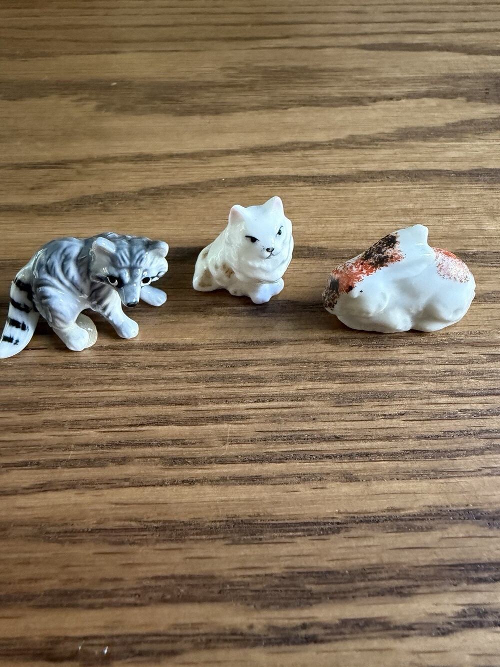 Vintage Porcelain Trinkets Raccoon Cat Rabbit Bunny Figures Set Of 3 Animals